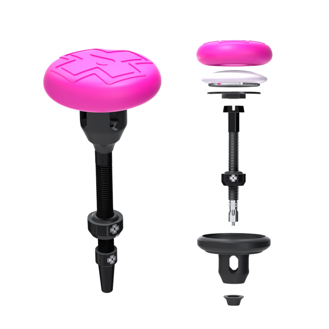 MUC-OFF Stealth Tubeless Tag Holder & 44mm Valve Kit