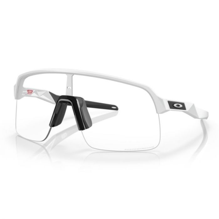 OAKLEY SUTRO LITE MATTE WHITE CLEAR PHOTOCHROMATIC